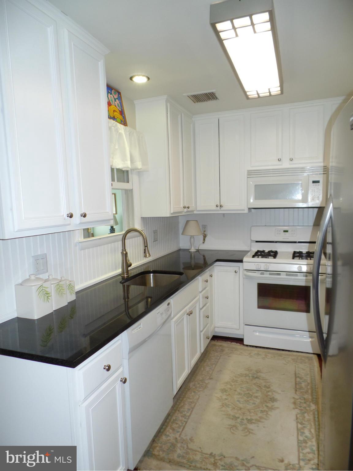 7421 Paxton Road Falls Church, VA 22043 - Photo 30 of 30 Kitchen