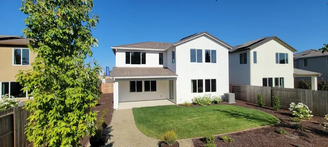 $610,990 | 2215 White Gold Way, Olivehurst, CA 95961