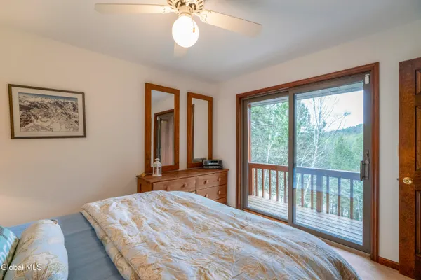 $575,000 | 441 East Kelm Pond Road, Warrensburg, NY 12817