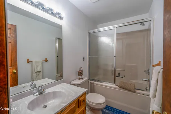 $575,000 | 441 East Kelm Pond Road, Warrensburg, NY 12817