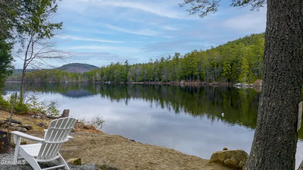 $575,000 | 441 East Kelm Pond Road, Warrensburg, NY 12817