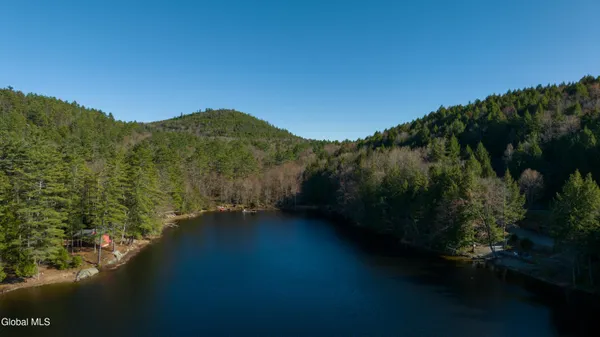 $575,000 | 441 East Kelm Pond Road, Warrensburg, NY 12817