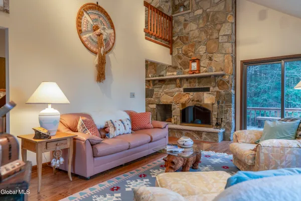 $575,000 | 441 East Kelm Pond Road, Warrensburg, NY 12817