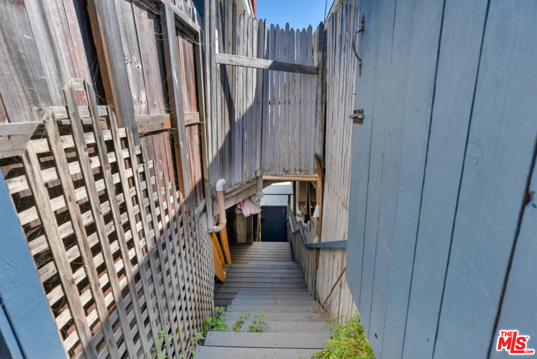 24528 Malibu Road Malibu, CA 90265 - Photo 55 of 68