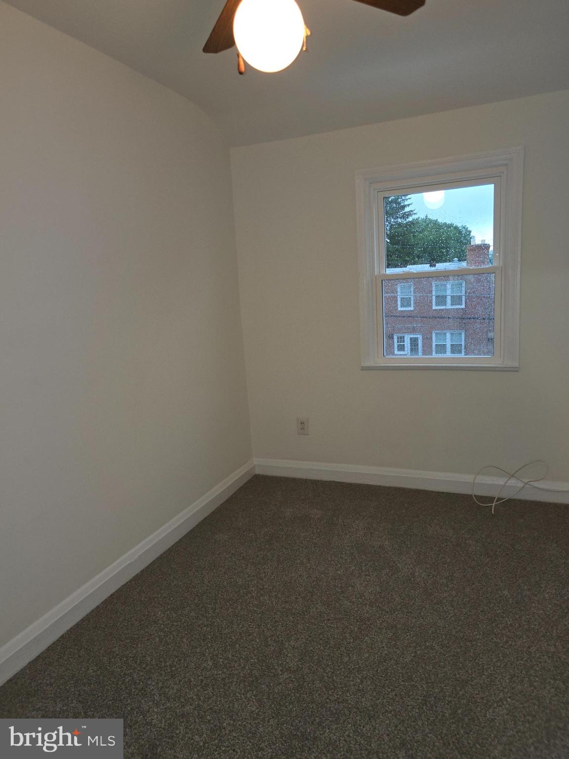 8625 Black Oak Road Baltimore, MD 21234 - Photo 16 of 36 a view of a window in a room