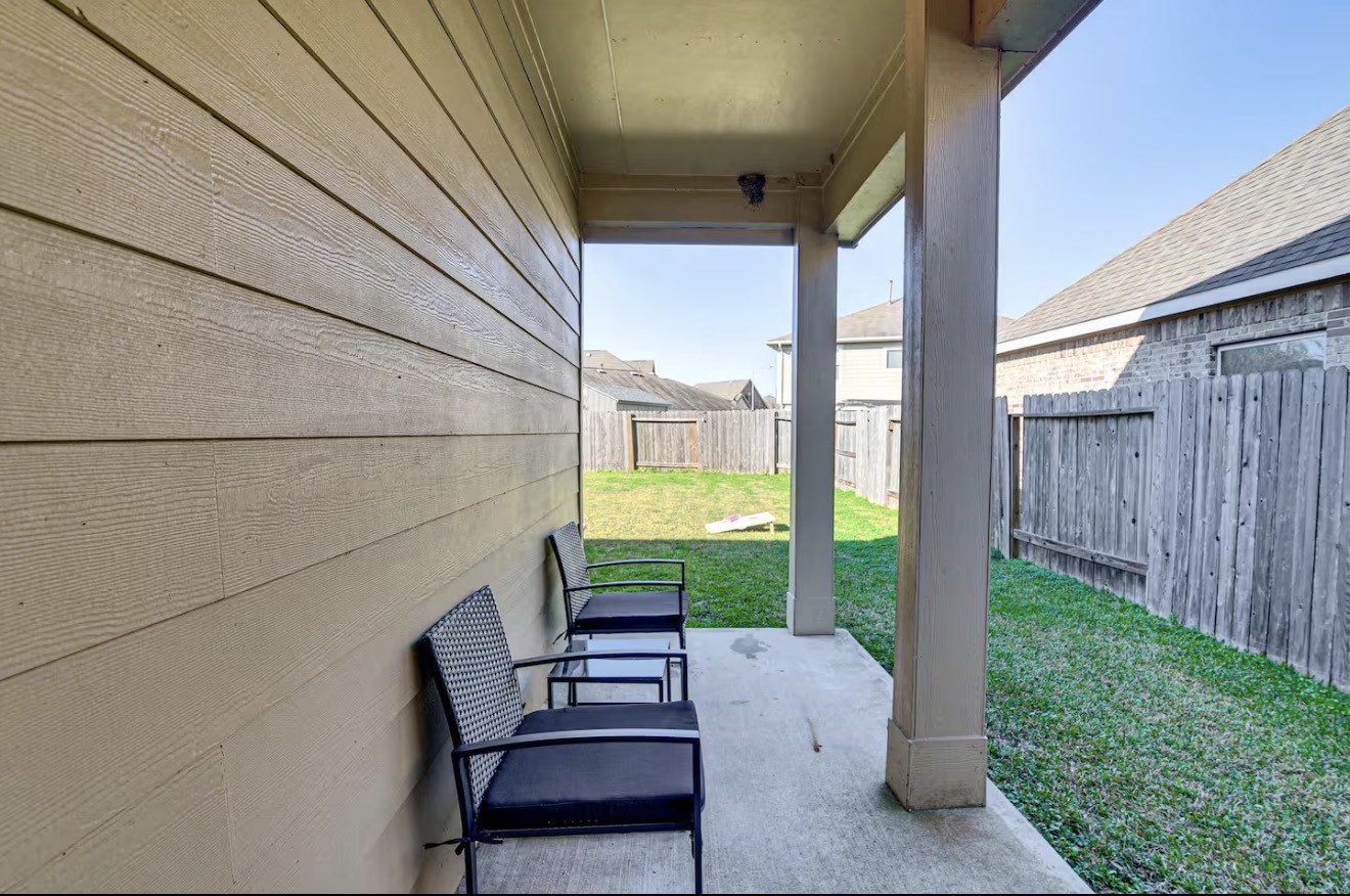 15015 Winter Valley Court Humble, TX 77396 - Photo 32 of 39 Covered back patio