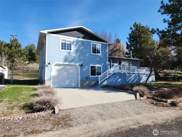 $370,000 | 1023 North Adams Street, Republic, WA 99166