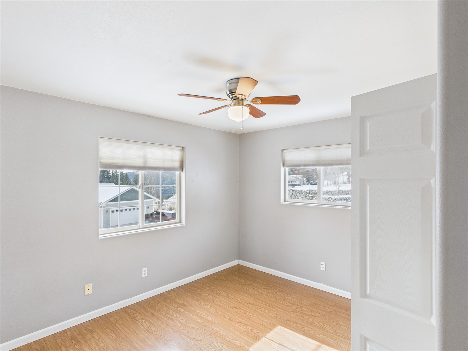 1023 North Adams Street Republic, WA 99166 - Photo 11 of 33 an empty room with window and ceiling fan