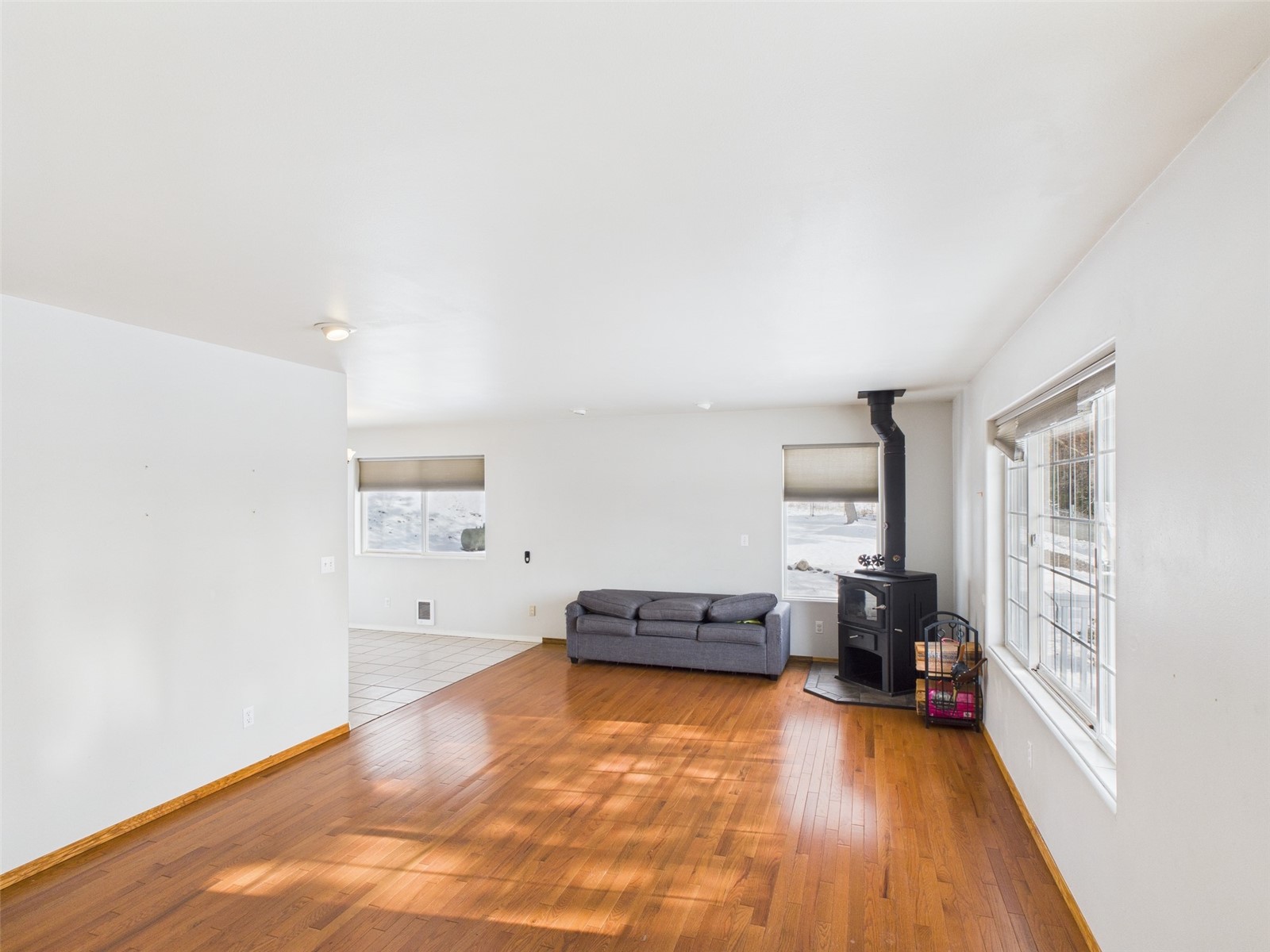 1023 North Adams Street Republic, WA 99166 - Photo 2 of 33 a view of living room with furniture and a flat screen tv