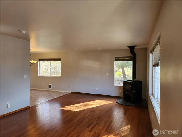 $370,000 | 1023 North Adams Street, Republic, WA 99166