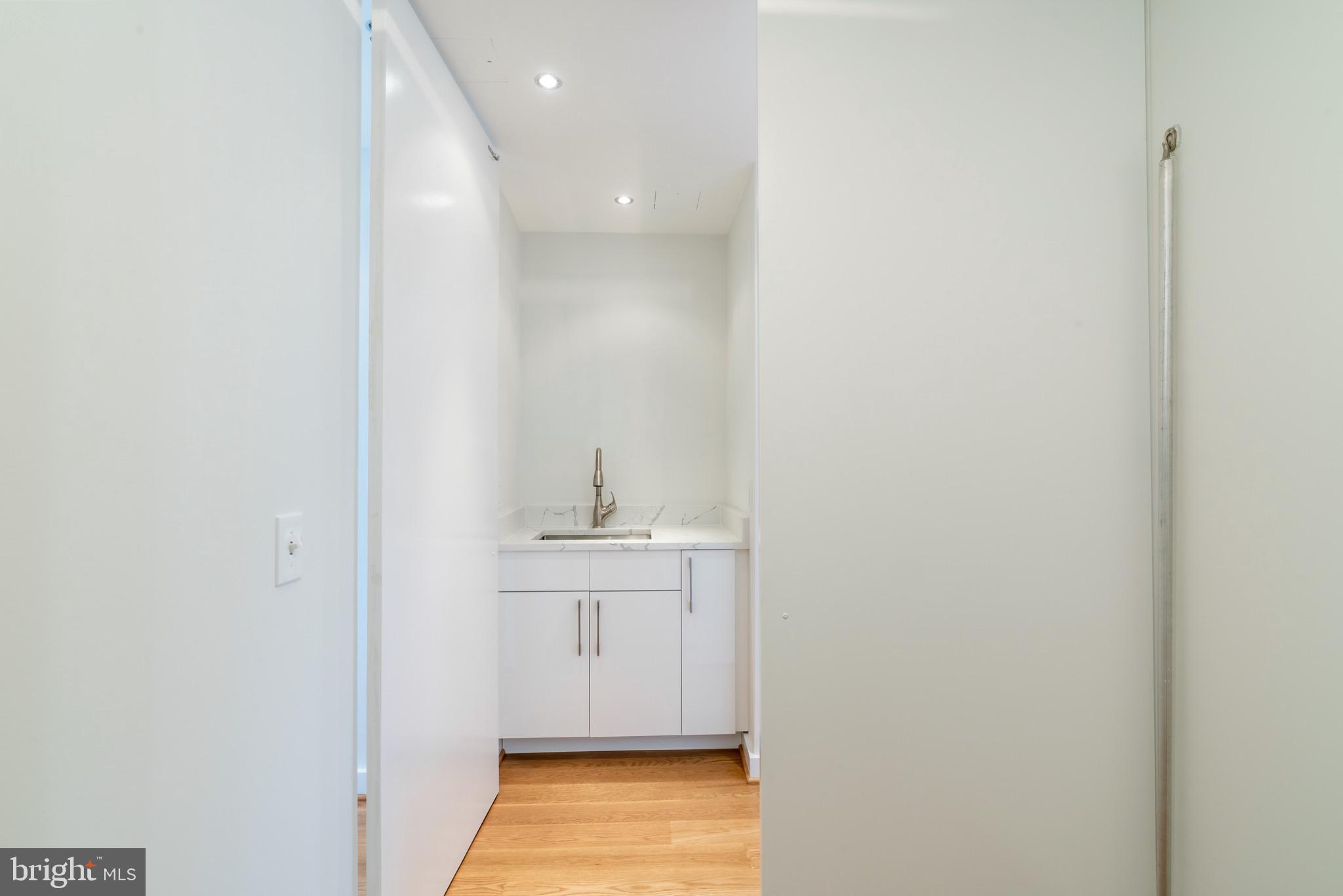 675 E Street Northwest, Unit 900 Washington, DC 20004 - Photo 12 of 46 Butler's pantry