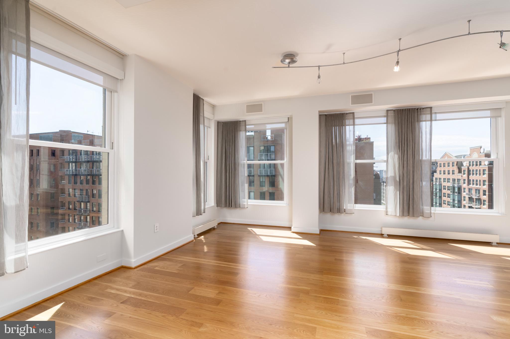 675 E Street Northwest, Unit 900 Washington, DC 20004 - Photo 22 of 46 Views