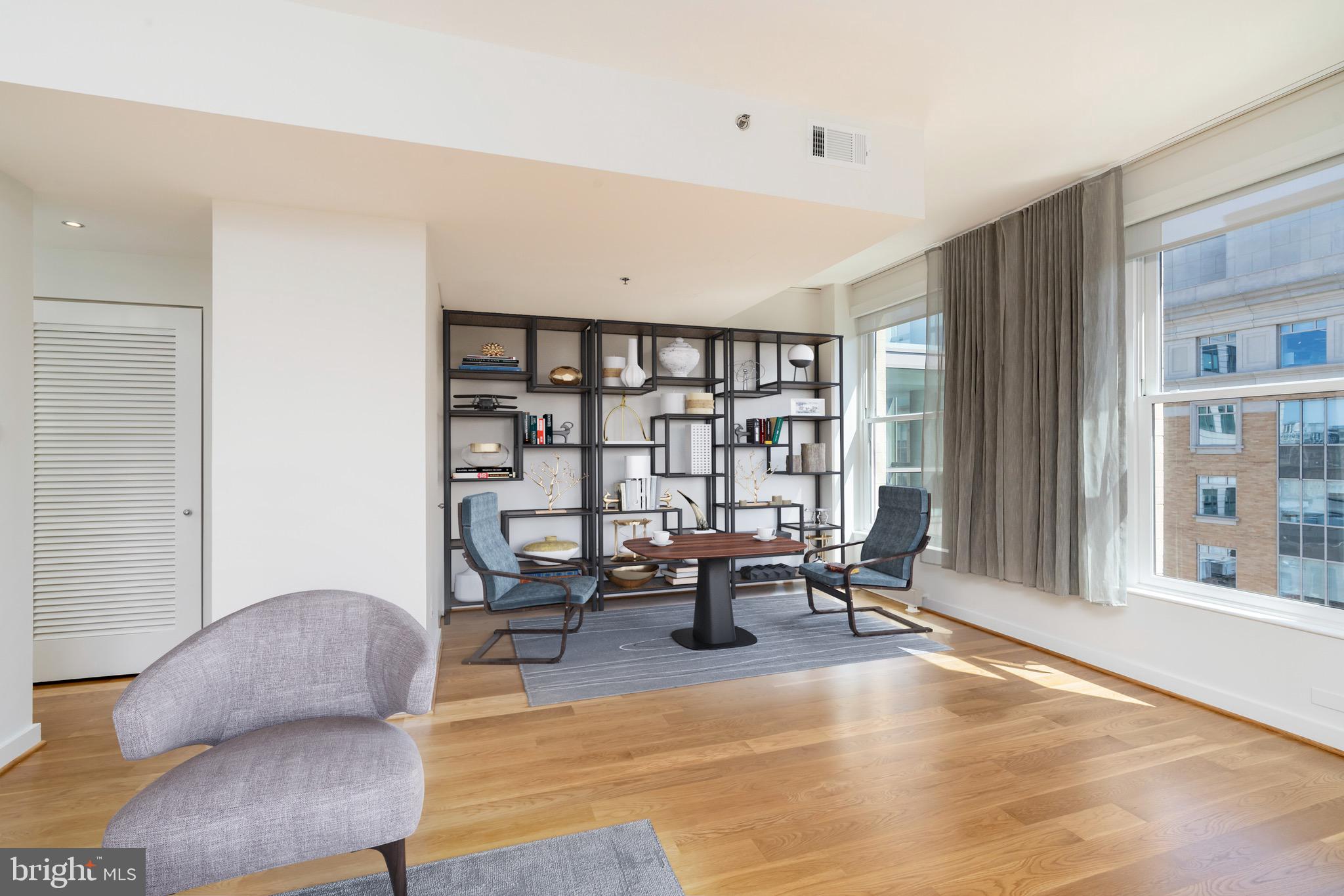 675 E Street Northwest, Unit 900 Washington, DC 20004 - Photo 23 of 46 Family room