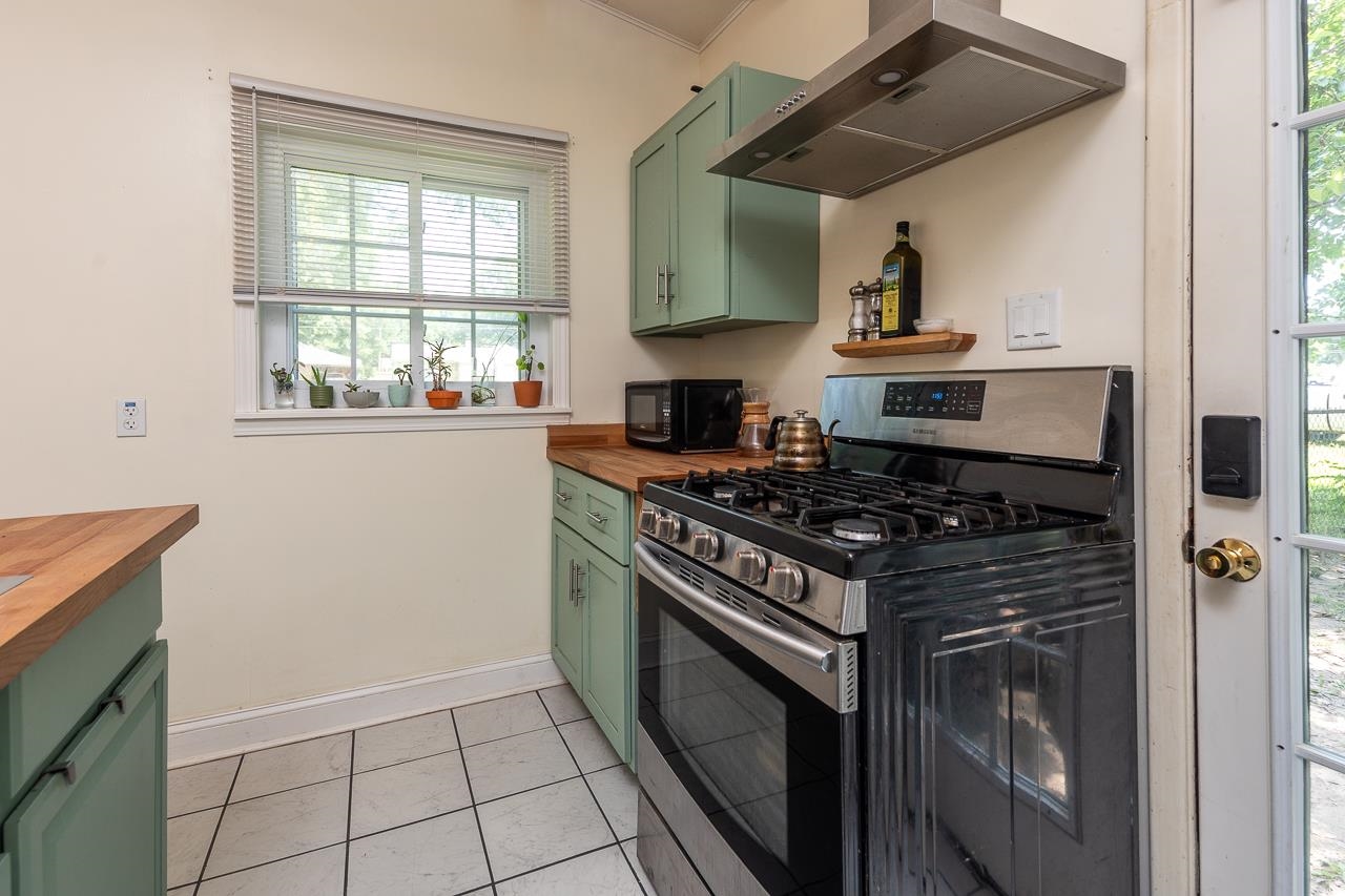 4927 Quince Road Memphis, TN 38117 - Photo 6 of 17