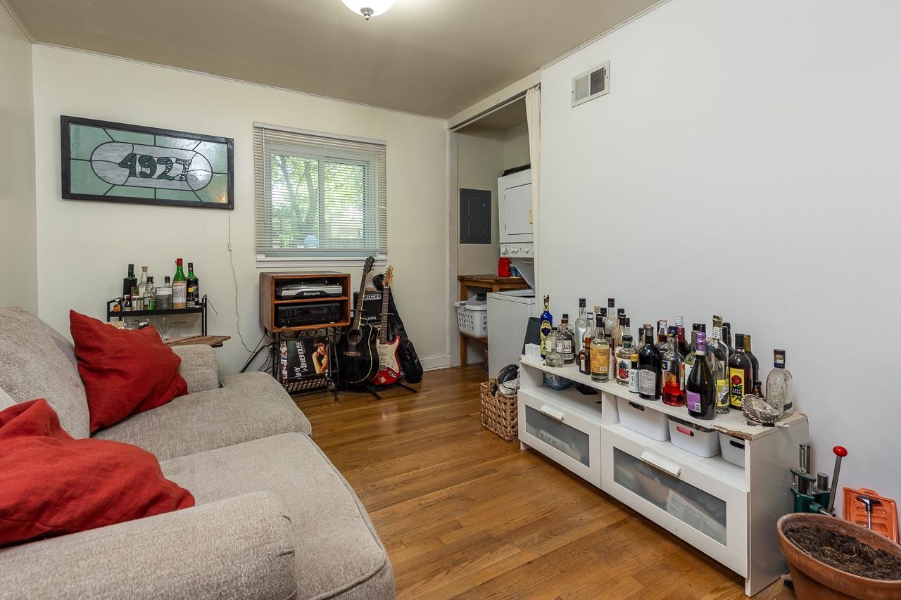 4927 Quince Road Memphis, TN 38117 - Photo 9 of 17