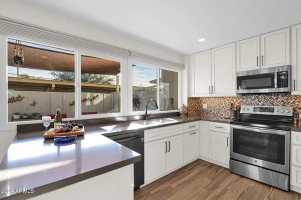 $2,750 | 4883 North Granite Reef Road, Scottsdale, AZ 85251