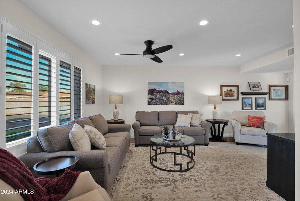 4883 North Granite Reef Road Scottsdale, AZ 85251 - Photo 8 of 39 Photo #8