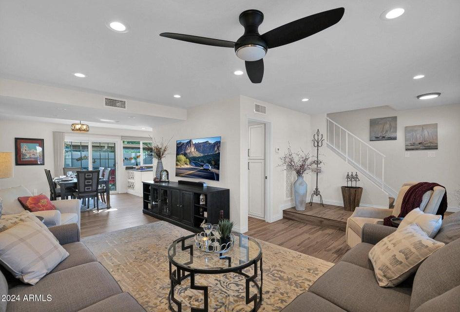 4883 North Granite Reef Road Scottsdale, AZ 85251 - Photo 9 of 39 Photo #9