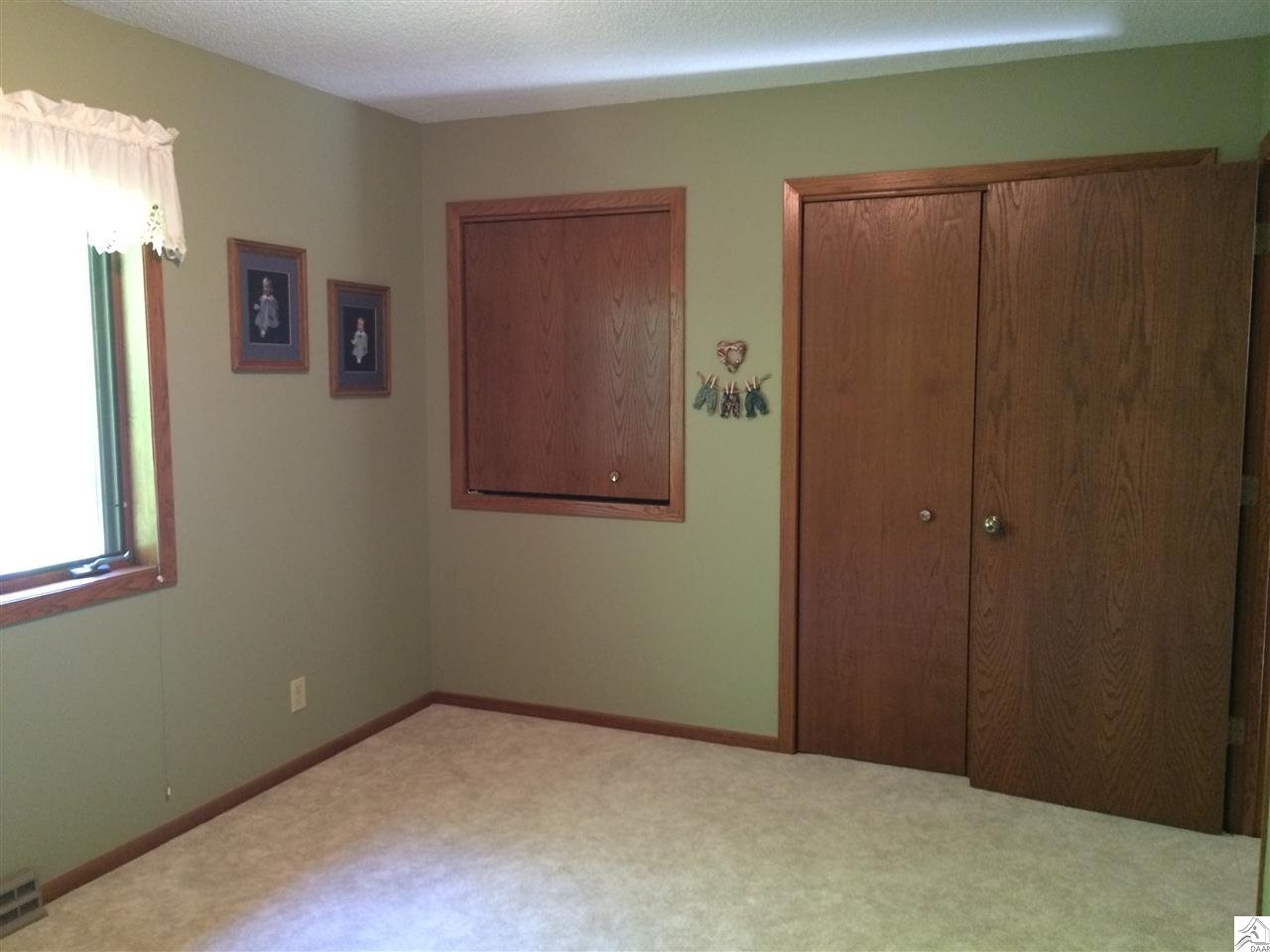 121 Gleason Road Duluth, MN 55810 - Photo 10 of 16 Gallery Image 10