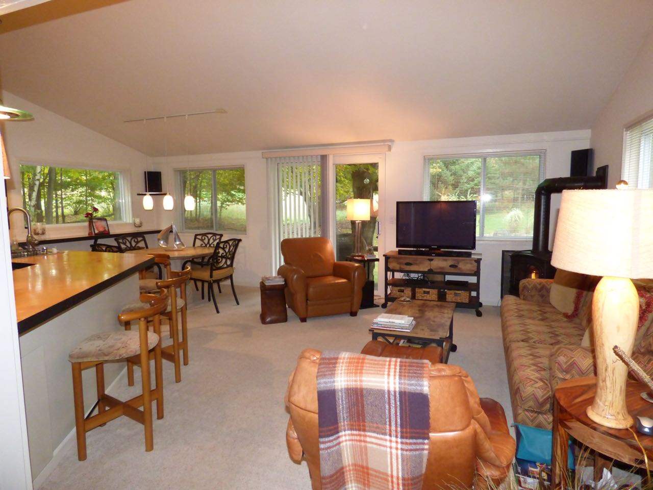 6950 Crystal Springs Road Bellaire, MI 49615 - Photo 13 of 89 1824726-12.JPG