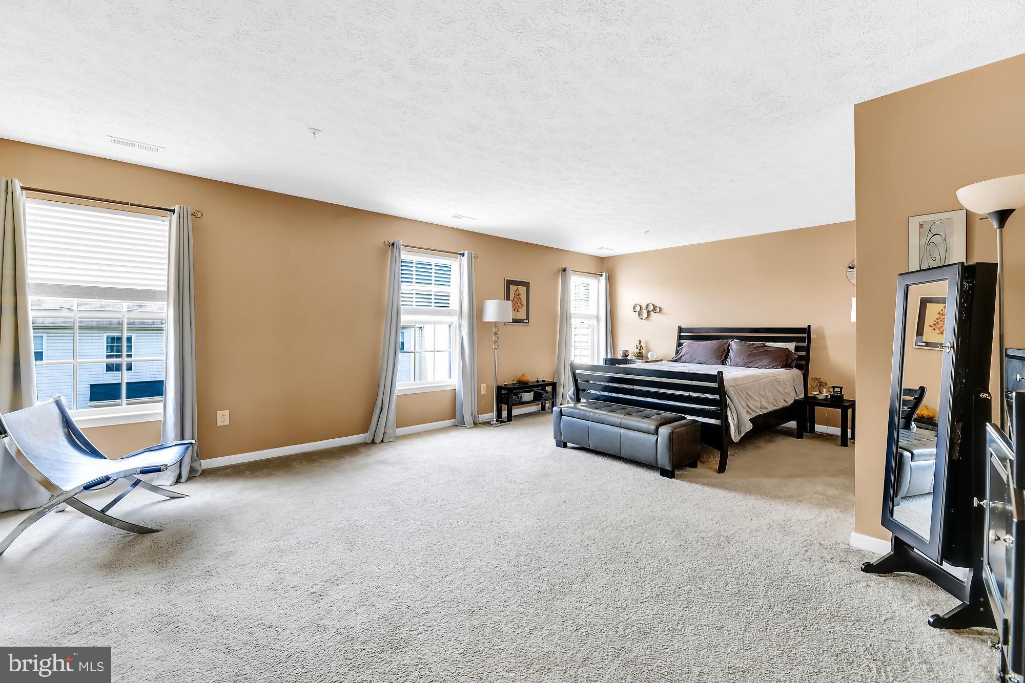 606 Moody Road Baltimore, MD 21220 - Photo 20 of 43 Owner's Bedroom Suite