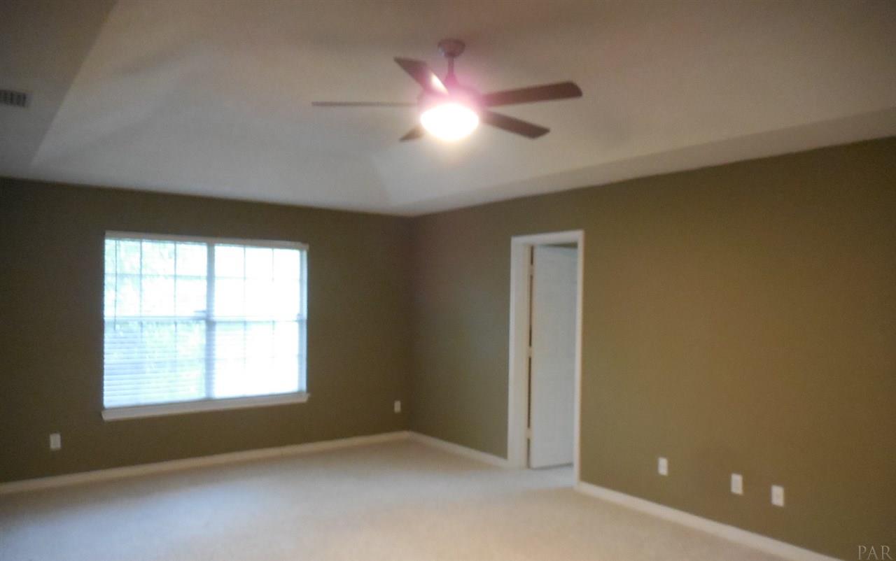 5962 Ridgeview Drive Milton, FL 32570 - Photo 11 of 33 Gallery Image 11