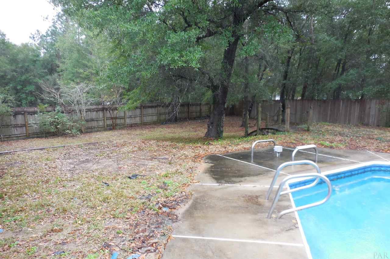 5962 Ridgeview Drive Milton, FL 32570 - Photo 27 of 33 Gallery Image 27