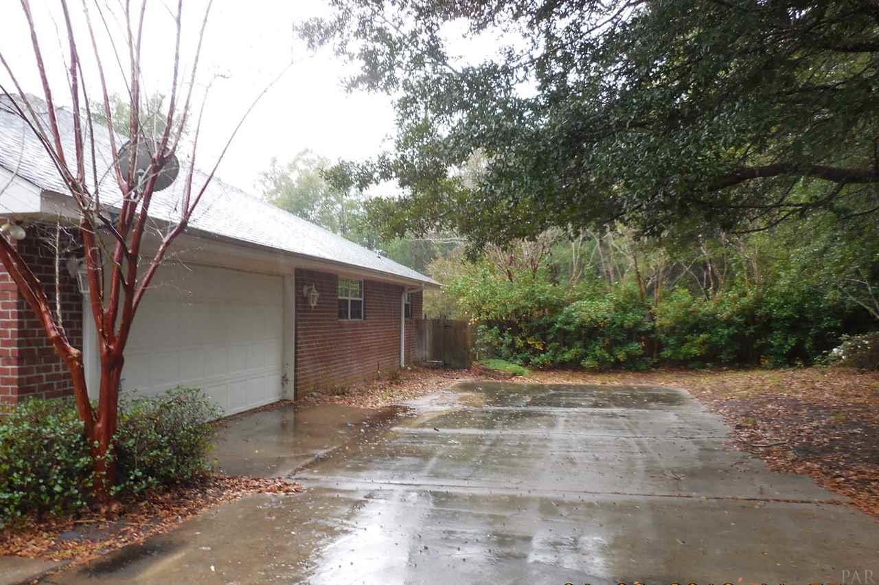 5962 Ridgeview Drive Milton, FL 32570 - Photo 33 of 33 Gallery Image 33