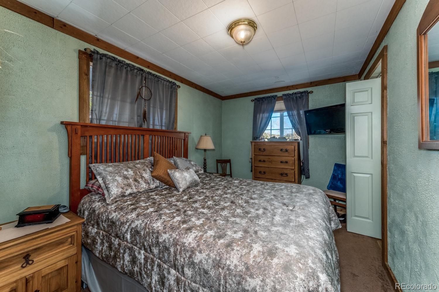 1920 Mockingbird Trail Bailey, CO 80421 - Photo 11 of 29 Gallery Image 11