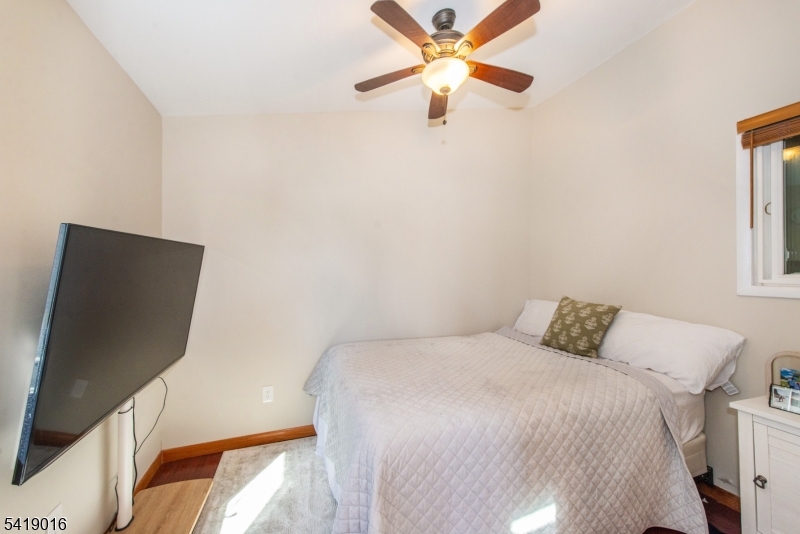 25 Lake Road Denville, NJ 07834 - Photo 13 of 45