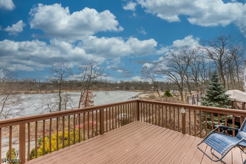 25 Lake Road Denville, NJ 07834 - Photo 37 of 45