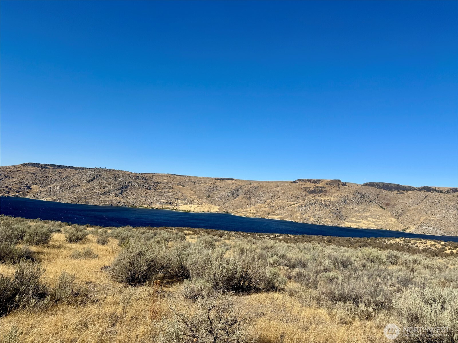 4199 East Spring Canyon Road Grand Coulee, WA 99133 - Photo 11 of 25