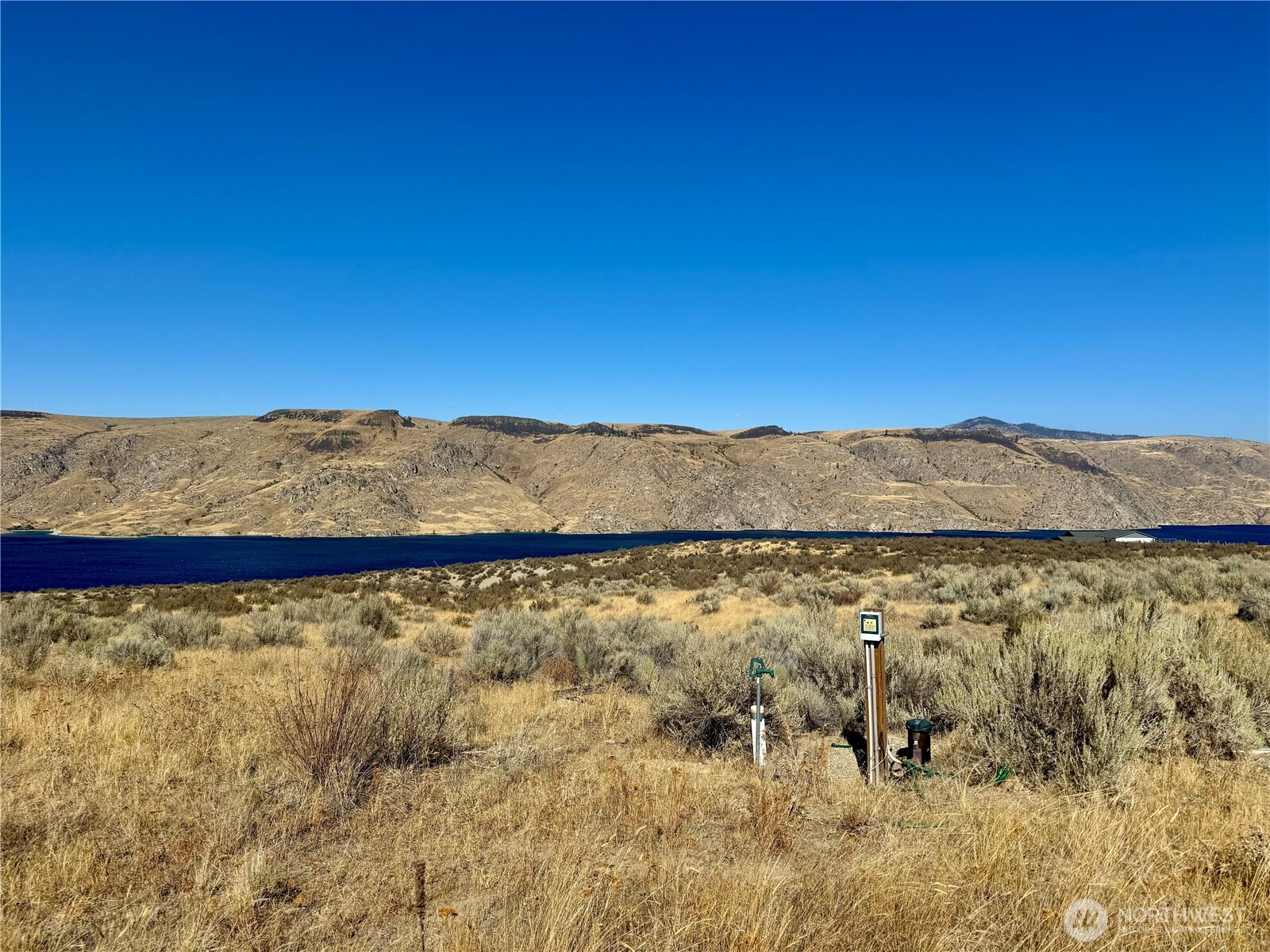 4199 East Spring Canyon Road Grand Coulee, WA 99133 - Photo 17 of 25