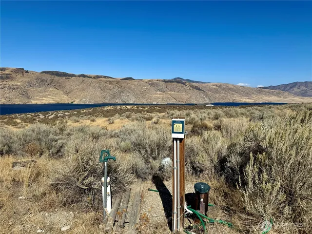 $190,000 | 4199 East Spring Canyon Road, Grand Coulee, WA 99133