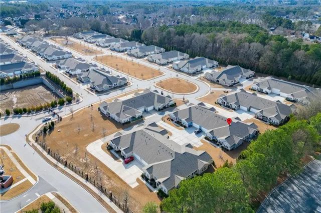 $349,900 | 2476 Rathburn Circle, Loganville, GA 30052