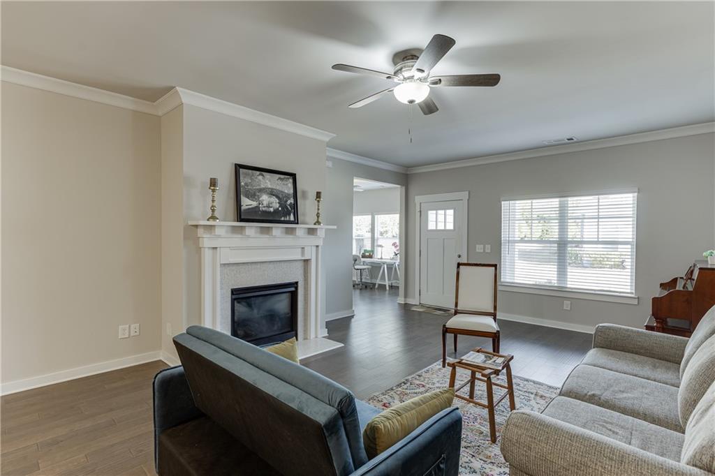 2476 Rathburn Circle Loganville, GA 30052 - Photo 7 of 35