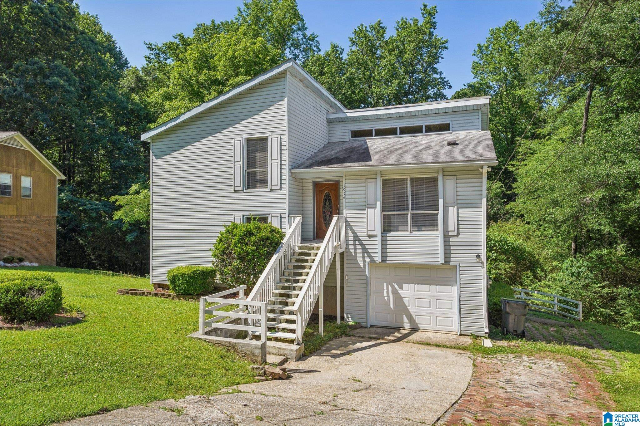 1056 Cardinal Circle Bessemer, AL 35023 - Photo 2 of 36