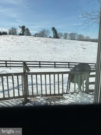 $2,500 | 6774 Leeds Manor Road, Marshall, VA 20115