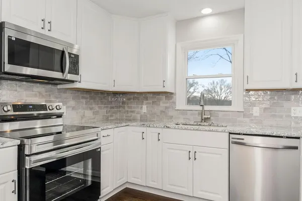 $485,000 | 12301 East 233rd Street, Peculiar, MO 64078