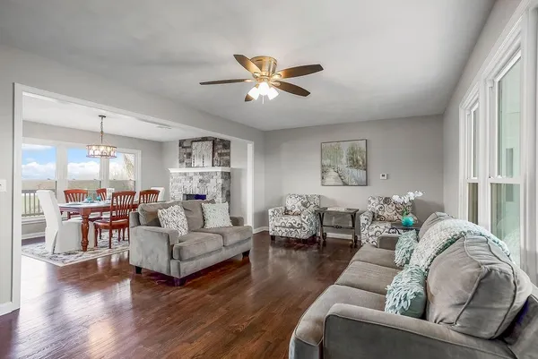 $480,000 | 12301 East 233rd Street, Peculiar, MO 64078