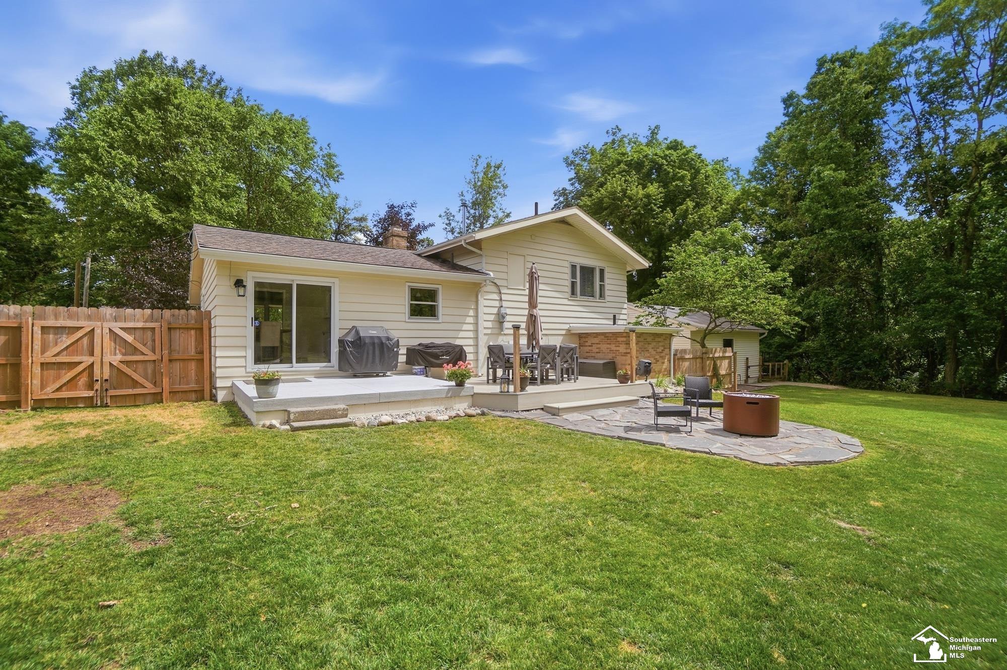 4021 Section Road Lambertville, MI 48144 - Photo 53 of 77