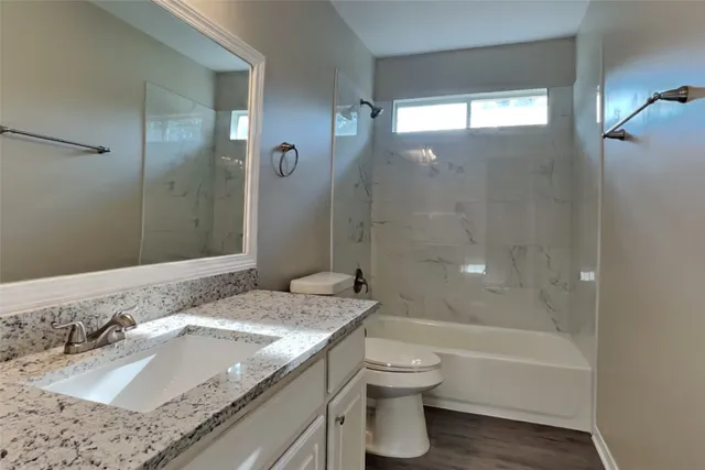 $2,415 | 1731 Red Oak Terrace, Houston, TX 77339