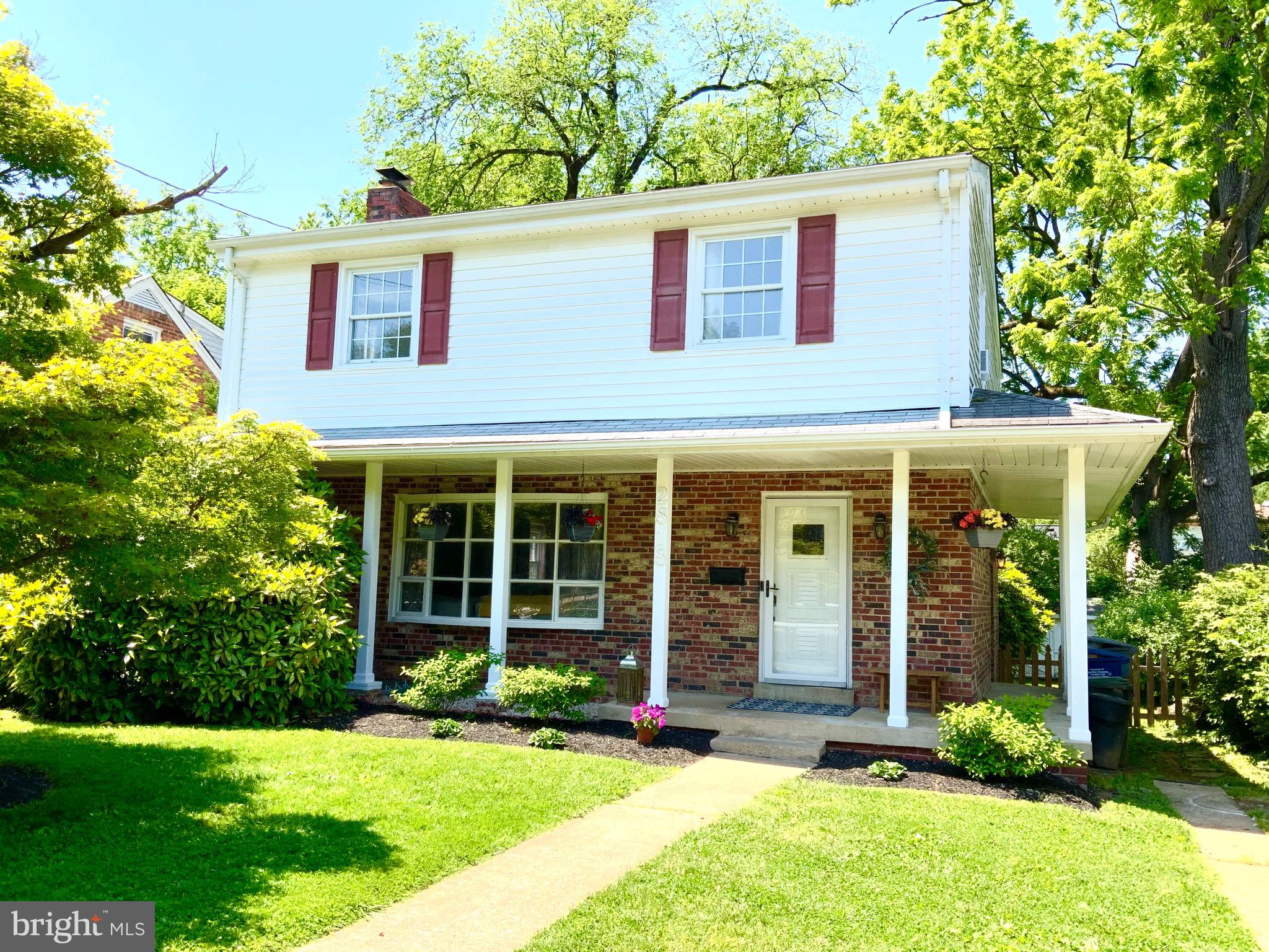 Great curb appeal...