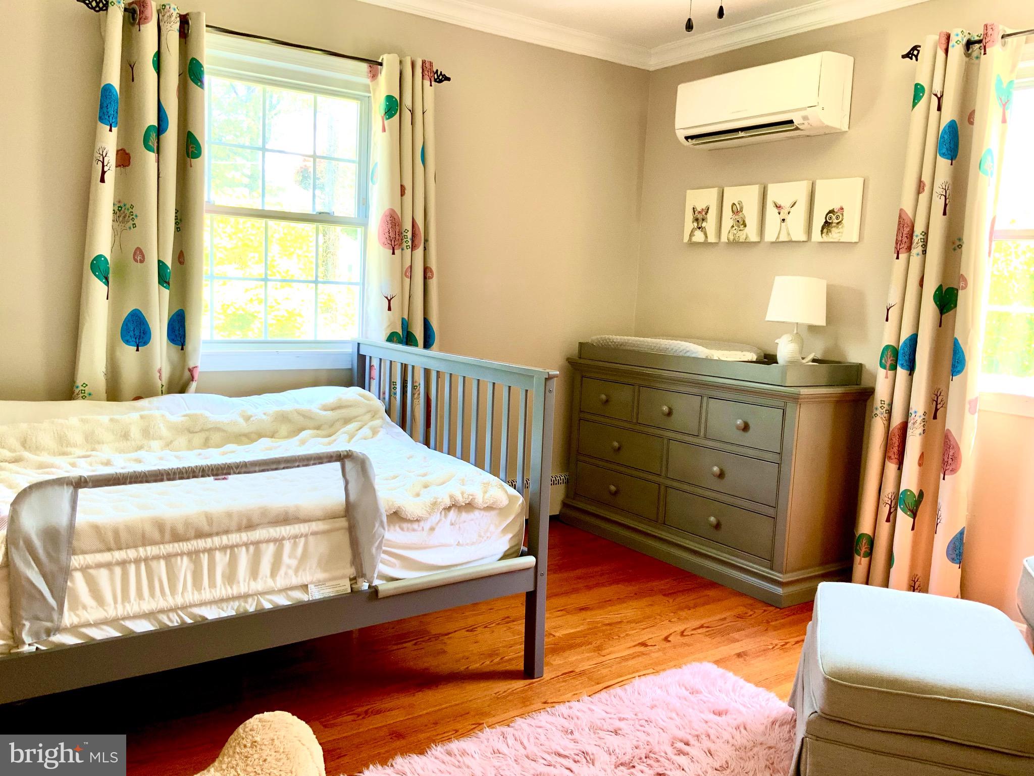2818 West George Mason Road Falls Church, VA 22042 - Photo 13 of 20 2nd upstairs bedroom...