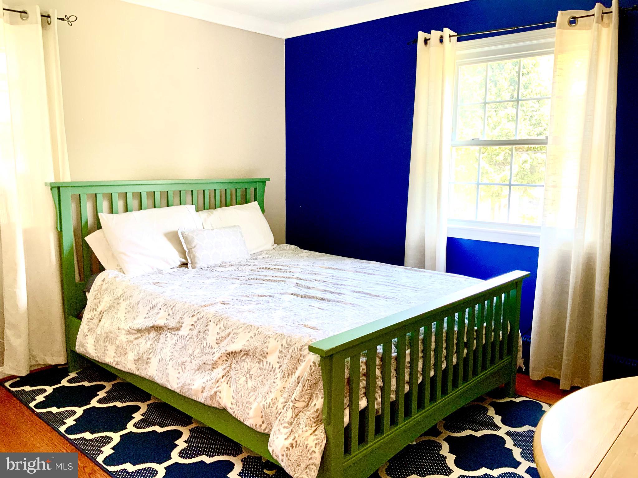 2818 West George Mason Road Falls Church, VA 22042 - Photo 14 of 20 Third upstairs bedroom...