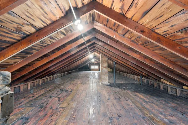 $314,900 | 8418 South Essex Avenue, Chicago, IL 60617