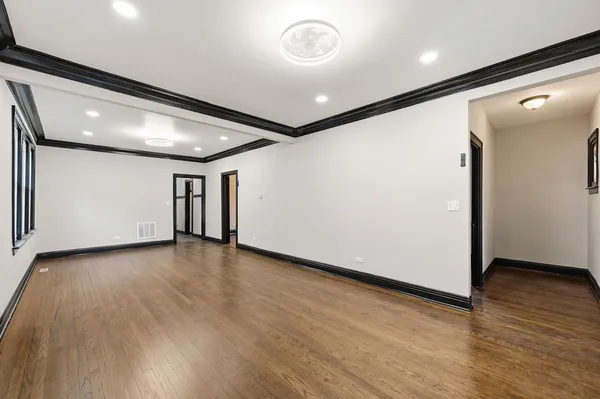 $314,900 | 8418 South Essex Avenue, Chicago, IL 60617