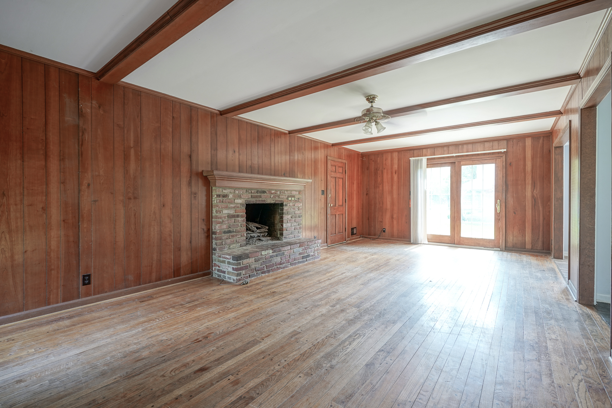 6345 Cromwell Road Indianapolis, IN 46250 - Photo 14 of 47 Gallery Image 14
