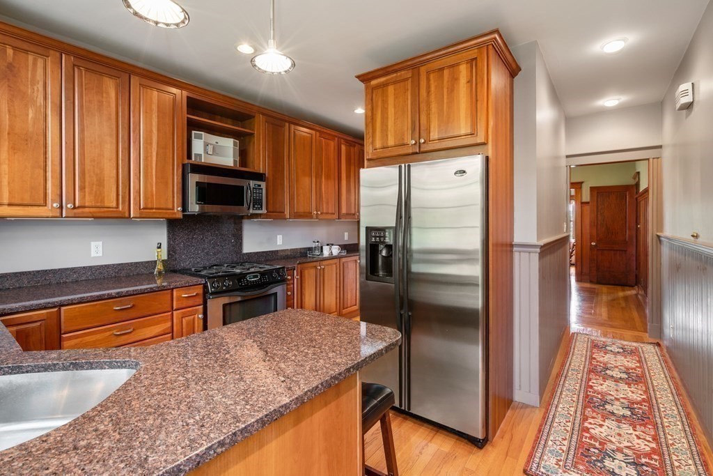 67 Commonwealth Road Watertown, MA 02472 - Photo 12 of 29 Gallery Image 12