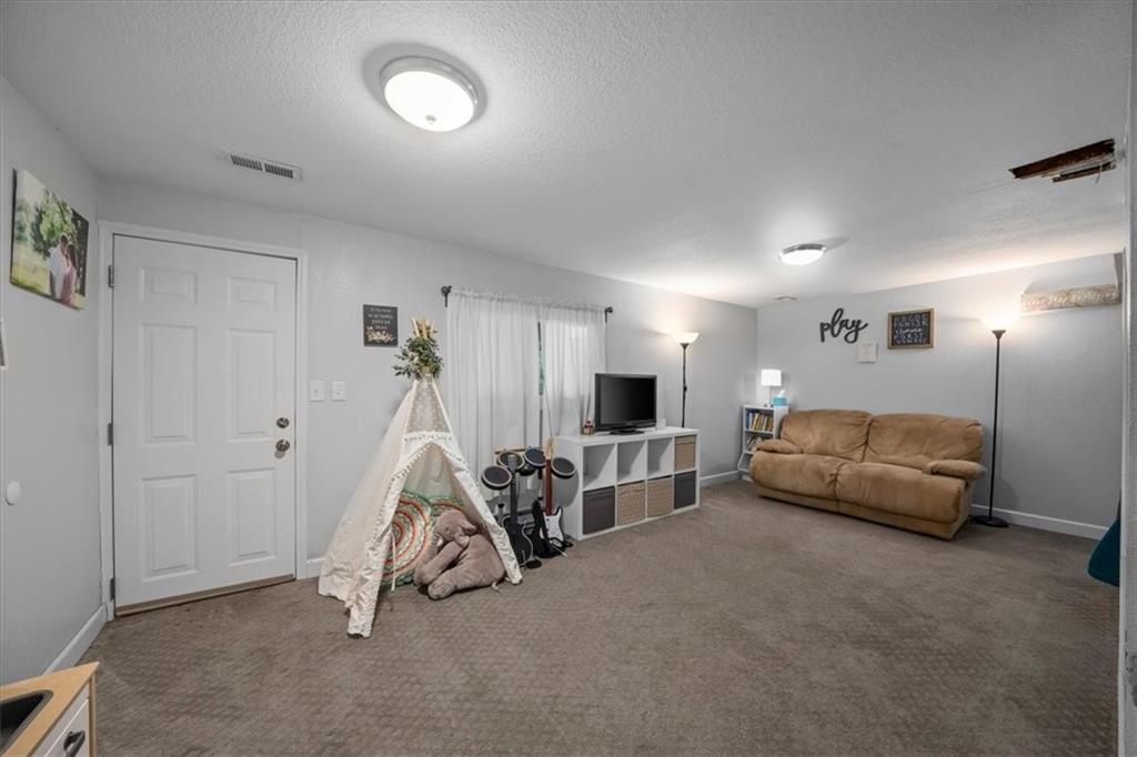 2409 Elephant Trail St. Joseph, MO 64506 - Photo 16 of 25